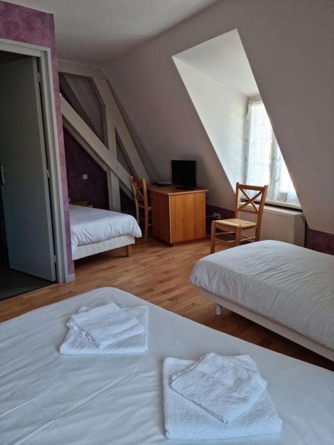 Auberge Le Cheylet Apchon Exterior photo